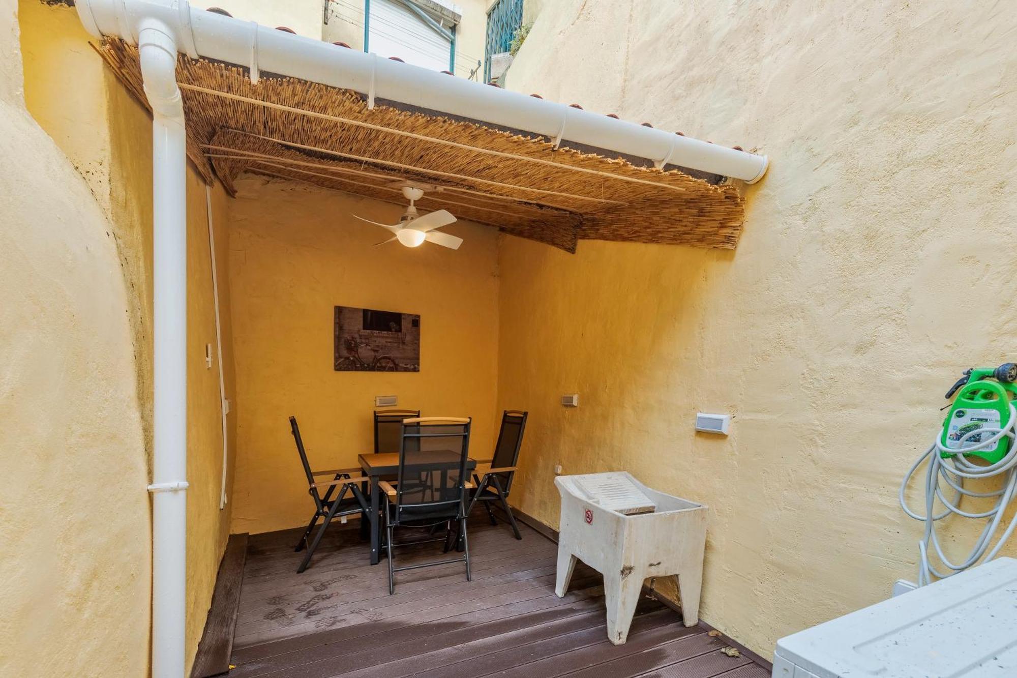 Casa Adelina Abranches I * Lissabon